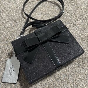 Kate Spade Black present crossbody
